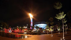 Ngắm sân vận động 1,33 tỷ USD của Singapore về đêm