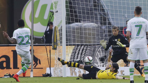 Hạ Dortmund 3-1, Wolfsburg đăng quang tại Cúp QG Đức