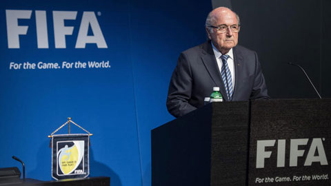 Sepp Blatter đã nói những gì trong tuyên bố từ chức chủ tịch FIFA?