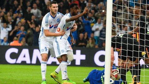 Lyon duyệt ngân sách 150 triệu euro cho mùa 2015/16: 'Rút ruột' Marseille