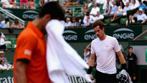 Trận bán kết Djokovic-Murray tạm dừng vì bão, Wawrinka vào chung kết Roland Garros