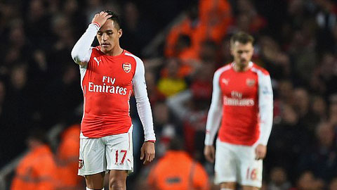 Sanchez thất vọng với mùa giải đầu tiên khoác áo Arsenal