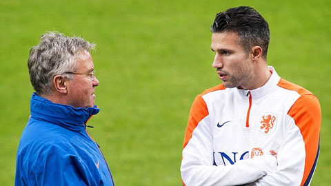 ĐT Hà Lan: Hiddink đau đầu với Van Persie