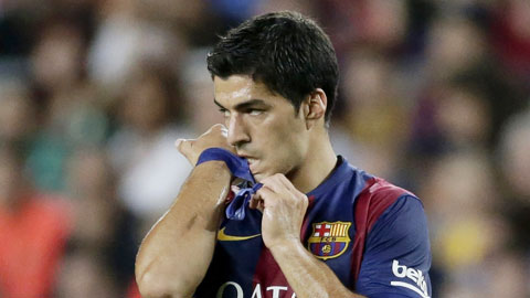 Tự truyện 'Vượt qua giới hạn' của Suarez (Kỳ 1): Mỗi lần bị áp lực là lại ngứa răng
