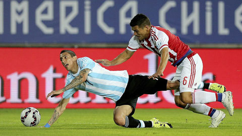 Argentina 2-2 Paraguay: Điệu Tango lạc nhịp
