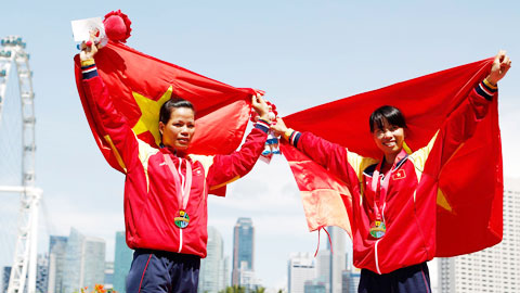 Phạm Thị Huệ giành 3 HCV Rowing: Hat-trick của bà mẹ… 9x