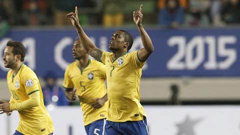 Bảng C Copa America: Brazil thắng nhọc, Colombia thua sốc