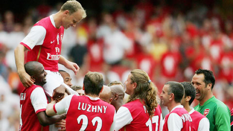 Dennis Bergkamp: Người thay đổi bộ mặt Arsenal