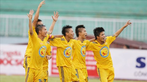 Xác định đủ 8 đội dự VCK U17 QG báo Bóng đá - cúp Thái Sơn Nam 2015