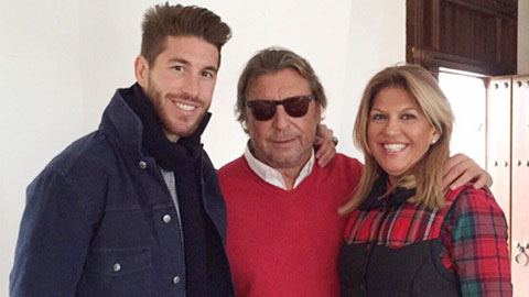 Gia đình ủng hộ Ramos chuyển đến Manchester