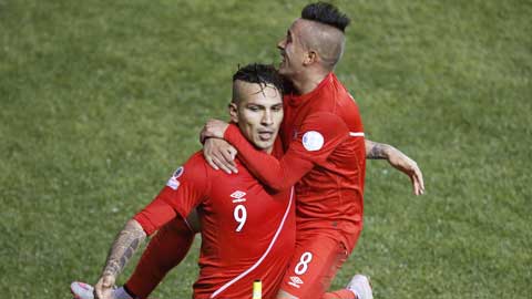 Peru thách thức Chile ở bán kết