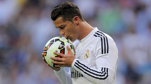 Ronaldo bác bỏ rời Madrid vì mâu thuẫn