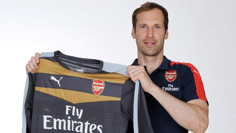 Cech đã thuộc về Arsenal