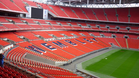 Chelsea muốn “chuyển nhà” sang Wembley