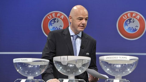 Bốc thăm sơ loại Champions League và Europa League: Van Persie và đồng đội gặp khó