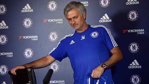 Mourinho mới gia hạn hợp đồng với Chelsea tới năm 2019