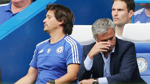 Mourinho sai khi chỉ trích bộ phận y tế của Chelsea