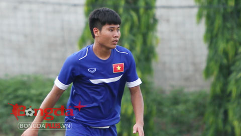 Cầu thủ trẻ nhất U19 Việt Nam tỏa sáng trong chiến thắng 6-0 trước U19 Lào