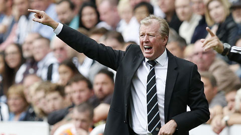 Newcastle thủ hòa M.U: McClaren đã cười trong nắng