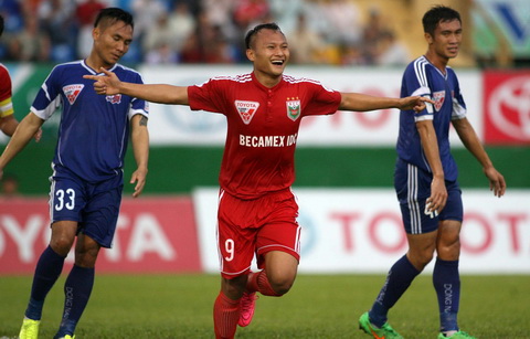 Trọng Hoàng bất ngờ khi ghi 2 bàn thắng vào lưới Đồng Nai