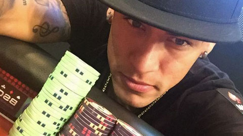 Neymar chơi poker cao tay thế nào?