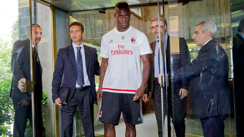 Tổng hợp chuyển nhượng 25/8: Balotelli vượt qua kiểm tra y tế tại Milan