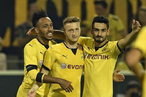 Các mũi tấn công của Dortmund chơi đầy quyến rũ và nhiệt huyết
