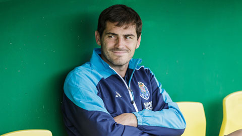 Real mua hụt De Gea: Người thắng cuộc là... Casillas
