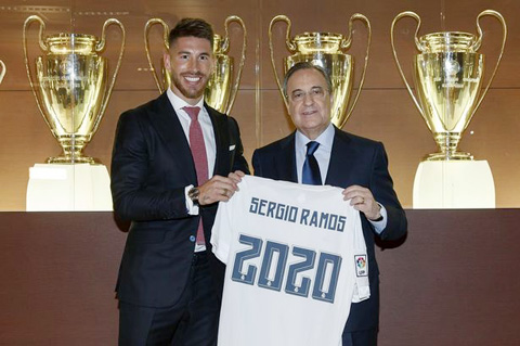 Ramos đã gia hạn với Real dù nhận được lời chào mời hấp dẫn từ M.U