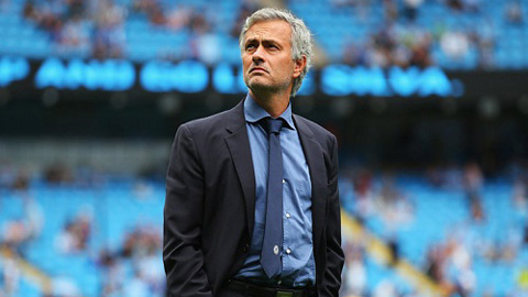 Mourinho nên làm gì để đưa Chelsea trở lại?