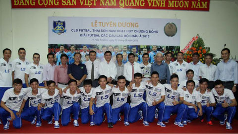 CLB futsal Thái Sơn Nam tuyên dương thầy trò ông Bruno