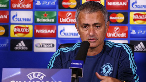 Mourinho sẽ xoay vòng đội hình Chelsea ở Champions League
