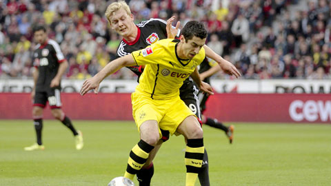 Lửa Leverkusen thử vàng Dortmund