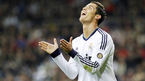 Chờ Ronaldo phá kỷ lục của Raul