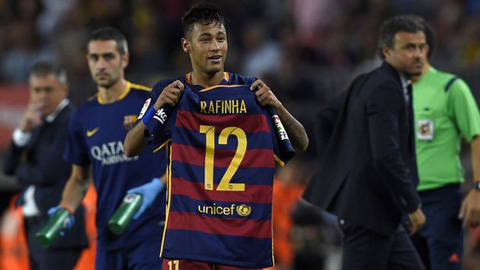 Neymar dành tặng bàn thắng cho Rafinha