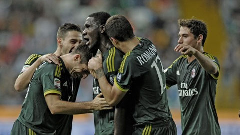 Balotelli lập công, Milan thắng nghẹt thở Udinese