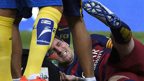 Messi dính chấn thương nặng, lỡ trận El Clasico tháng 11 tới