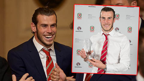 Bale nhận giải Cầu thủ xuất sắc nhất xứ Wales 2015
