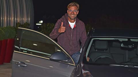 Sau giờ bóng lăn ngày 15/10: Klopp sử dụng 4 siêu xe để di chuyển ở Liverpool