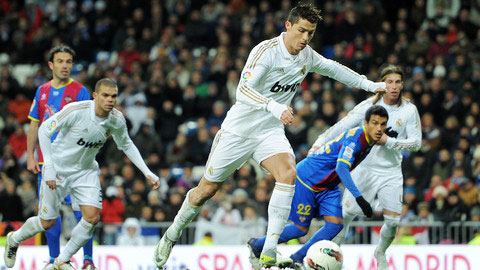Đội hình dự kiến trận Real Madrid gặp Levante vòng 8 La Liga