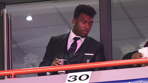 Sturridge hay gặp vấn đề về đầu gối