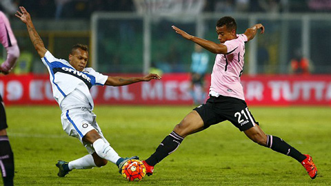 Bị Palermo cầm hòa 1-1, Inter lỡ cơ hội trở lại ngôi đầu Serie A