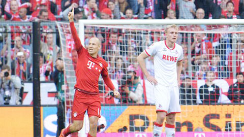 Trở lại sau chấn thương, Robben ngay lập tức ghi bàn cho Bayern