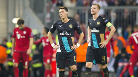 Arsenal vượt qua vòng bảng Champions League là điệp vụ bất khả thi