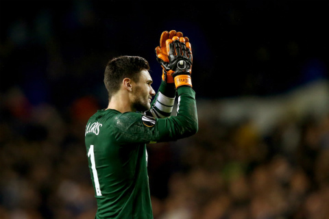 Hugo Lloris đang là thủ môn số 1 ở tuyển Pháp lẫn Tottenham