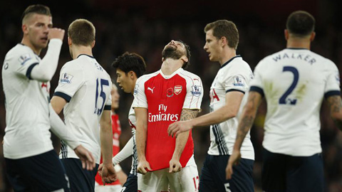 Hòa 1-1 Tottenham, Arsenal mất cơ hội đánh chiếm ngôi đầu