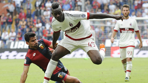 Mario Balotelli khó dự trận gặp Juventus: Vận hạn chưa tha Super Mario