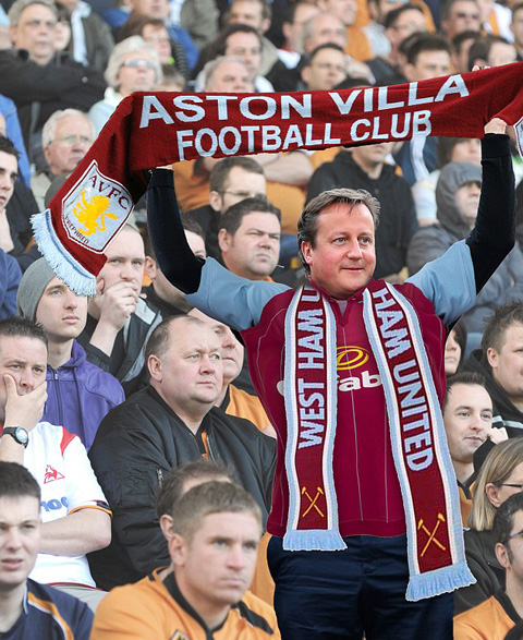 Thủ tướng Anh, David Cameroon là 1 fan chính hiệu của Aston Villa