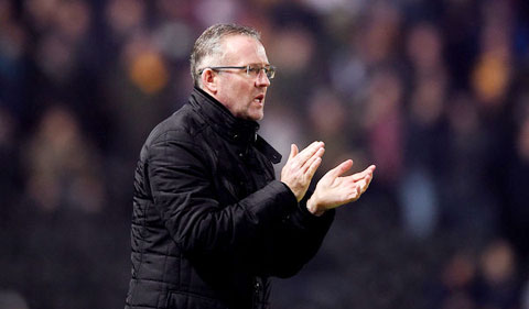 Paul Lambert vẫn ở lại nước Anh làm HLV