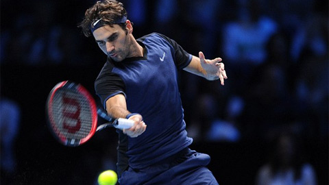 Thắng Djokovic, Federer giành vé đầu tiên vào bán kết ATP World Finals